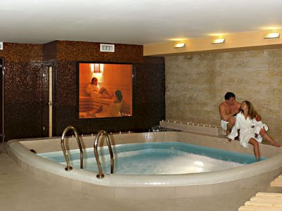 Internal pool3